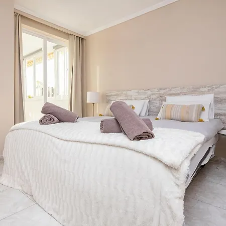 Bhost - Center Marbella